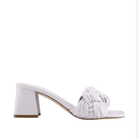 Marc Fisher Cerita Block Heel Slip On Sandal Womens size 8 light purple​ - Picture 2 of 8